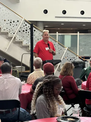 Vice President Jason Henderson talks to participants about the current state of ISU Extension and Outreach.